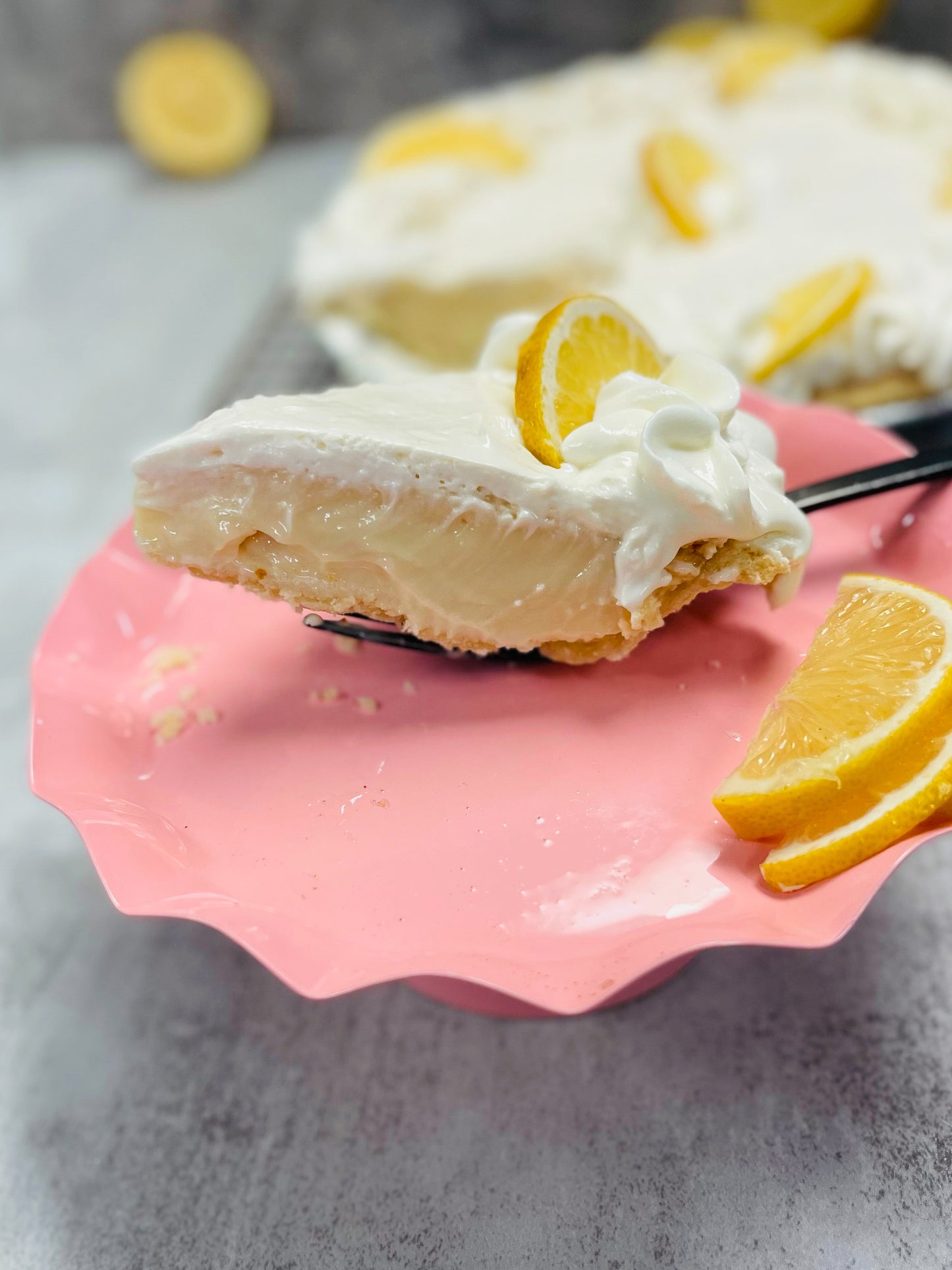 LEMON SOUR CREAM PIE📌TUES (11.25)⏰12pm-6pm