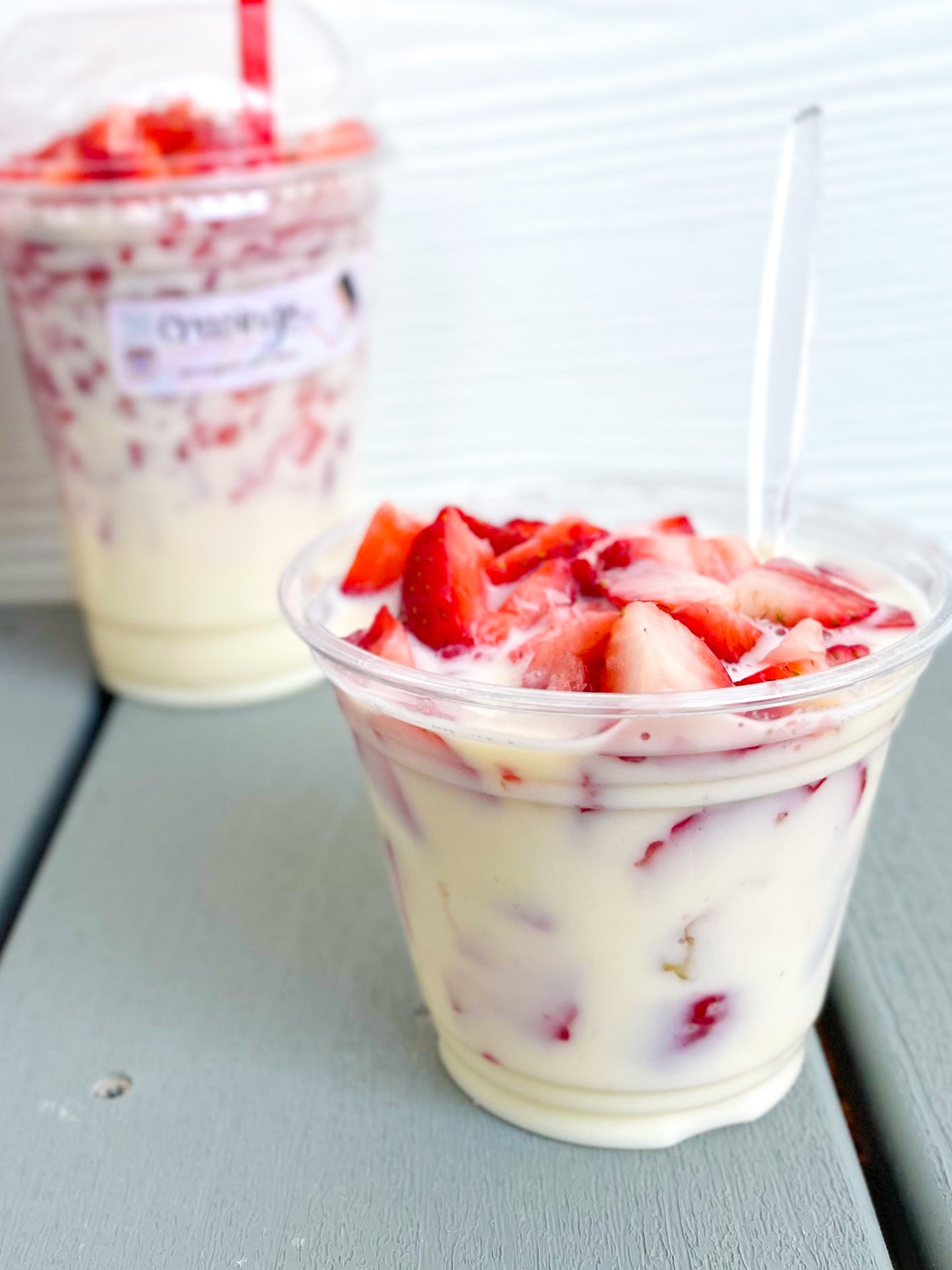 CUPS of STRAWBERRIES n’ CREAM❄️(JUNE-AUG)