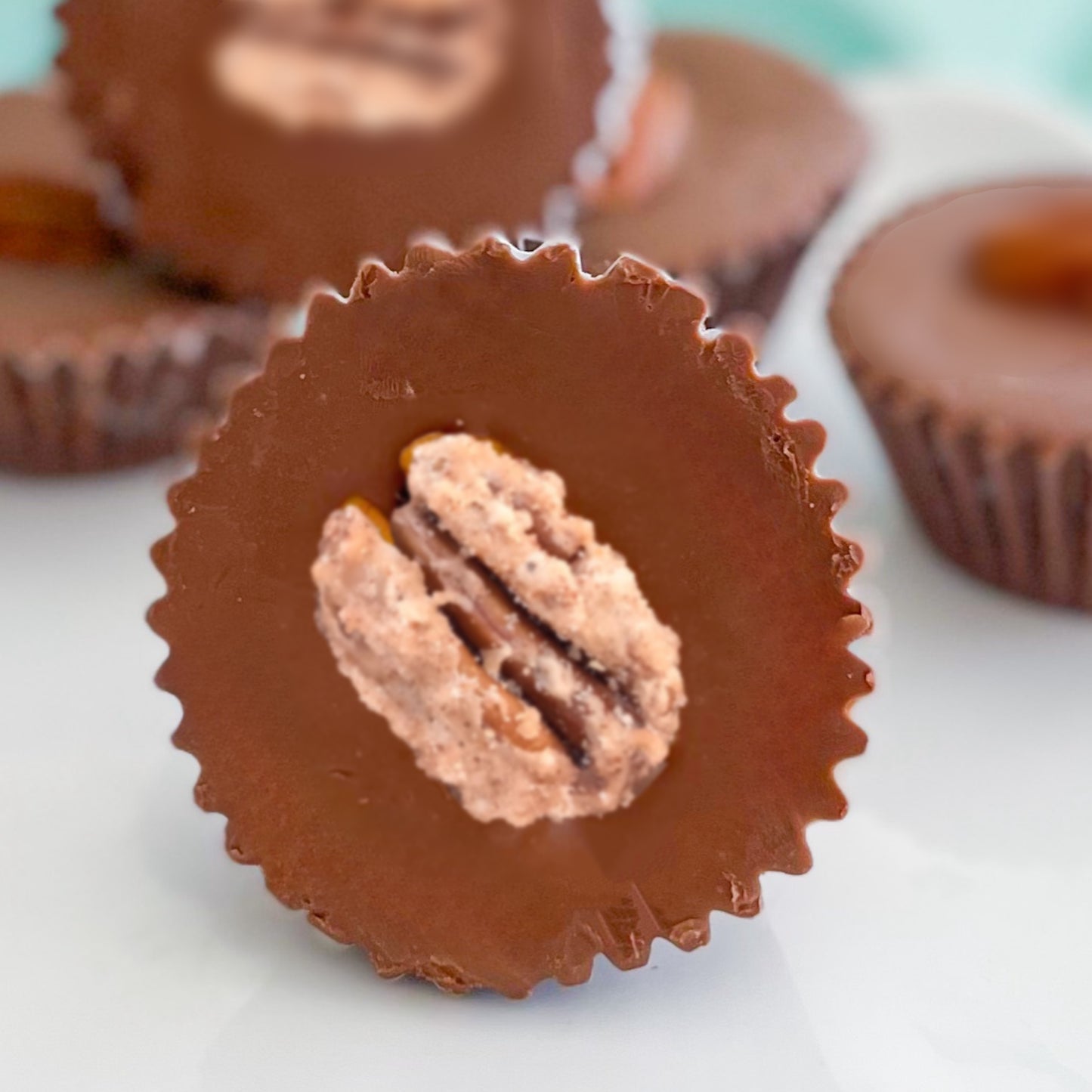 CAKE BITES