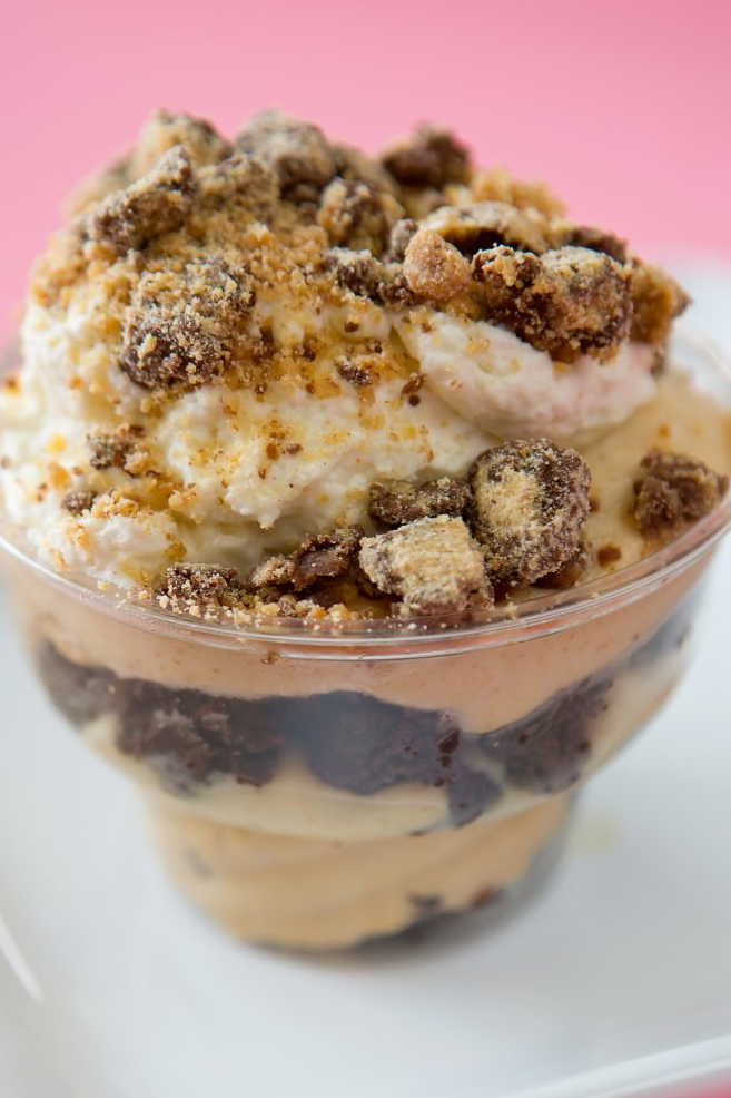 🔴CATERING: PEANUT BUTTER CHEESECAKE TRIFLE