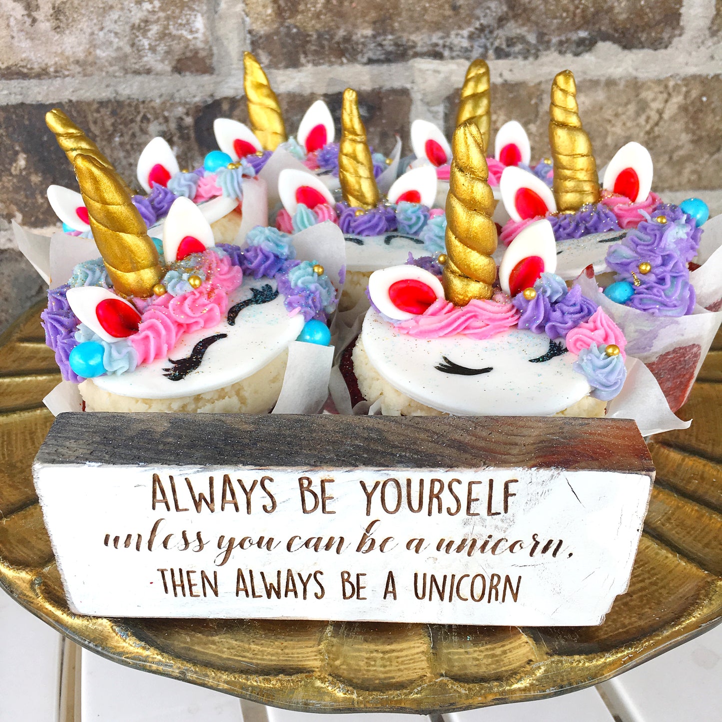 ⭐1 DZ 🦄UNICORNS ⚠️FUTURE DATE PICK-UP⚠️