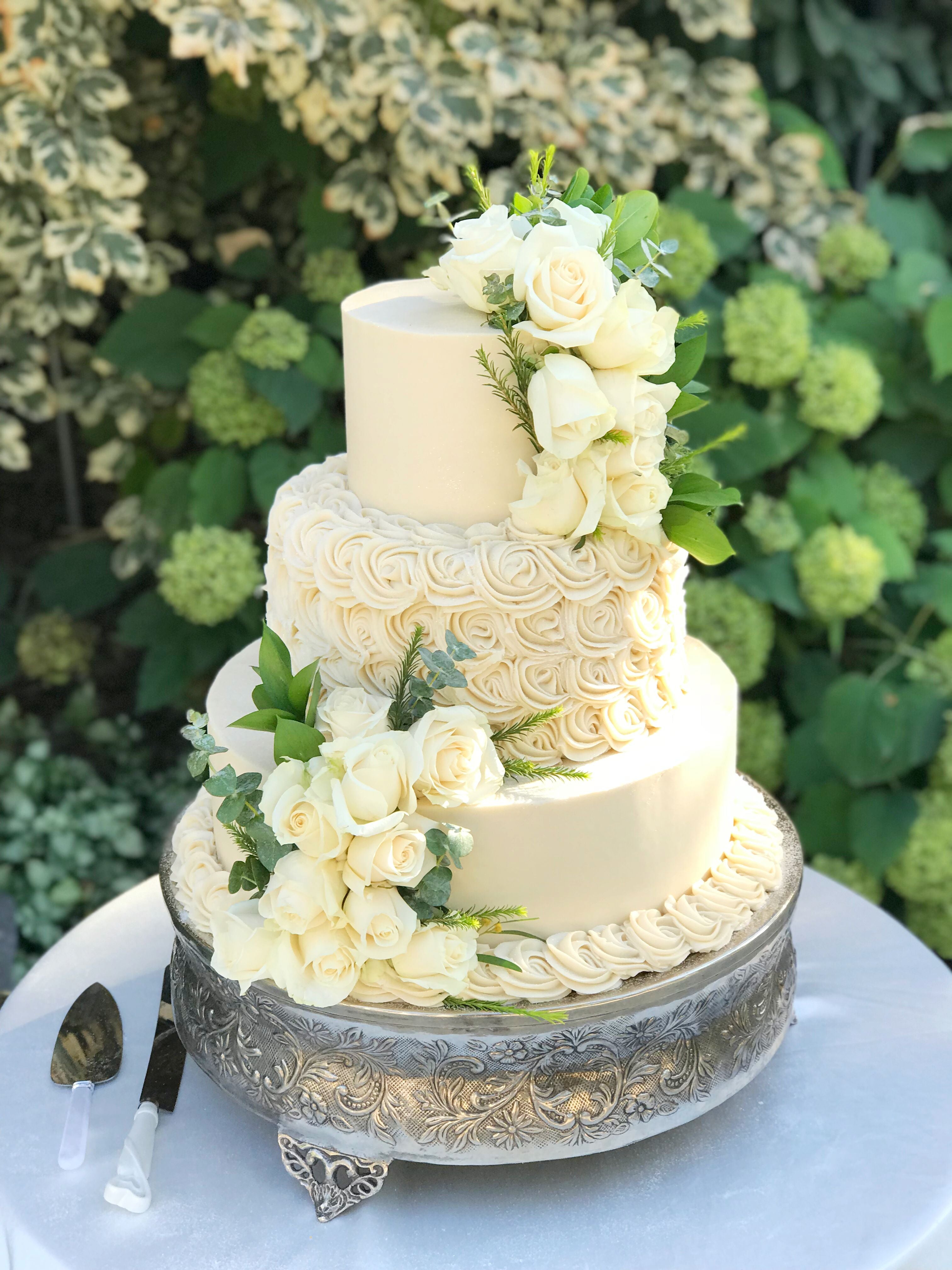 Not your basic Wedding Cake