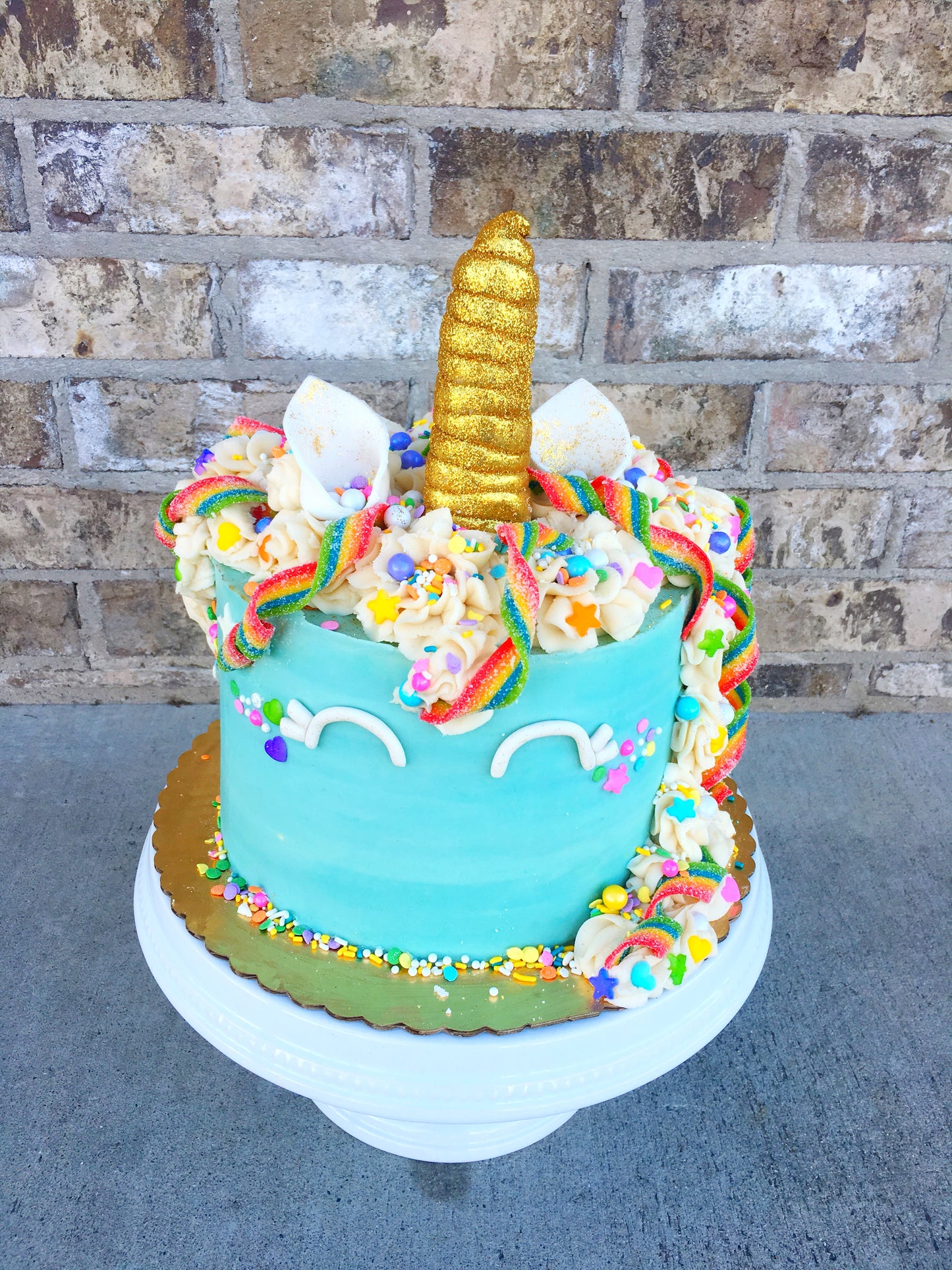 UNICORN CAKES