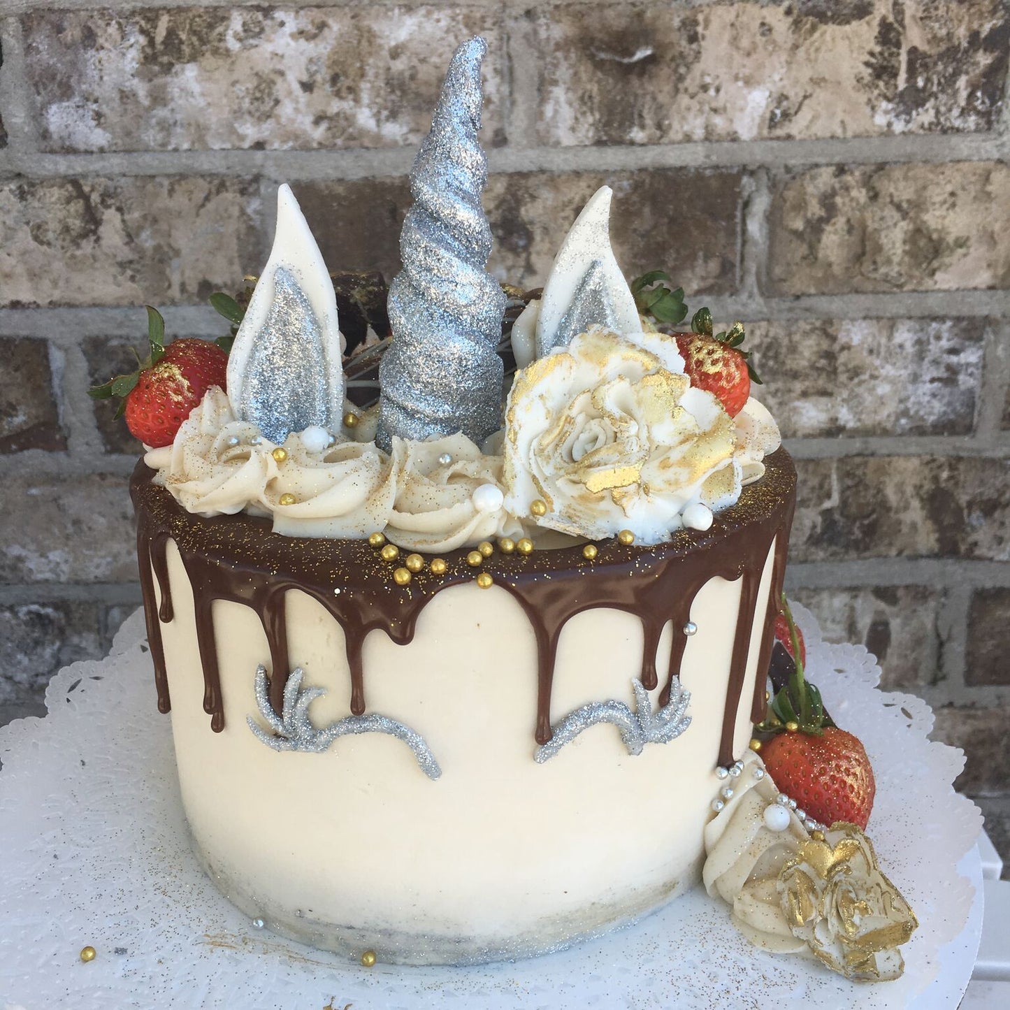 UNICORN CAKES