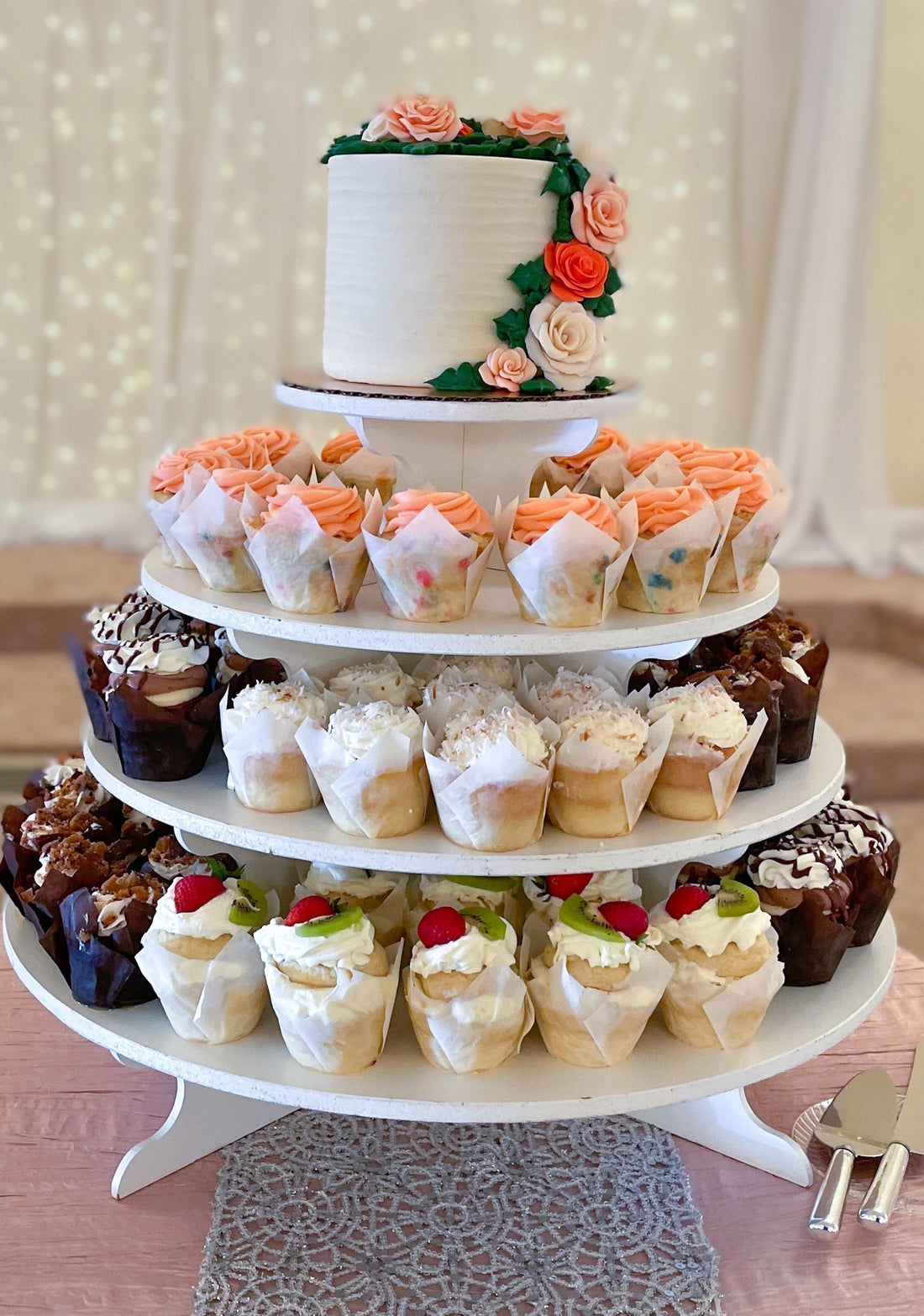 CUPCAKE TOWER