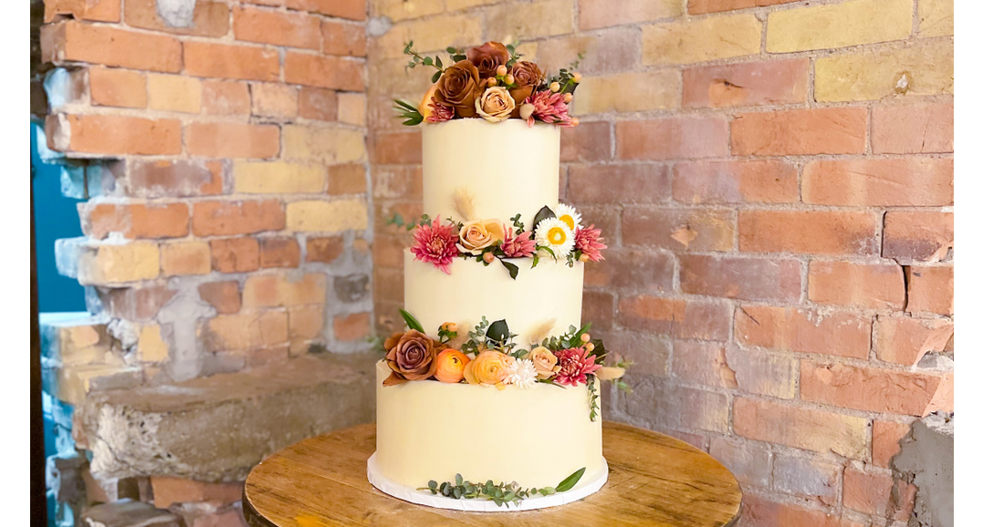 SMOOTH BUTTERCREAM