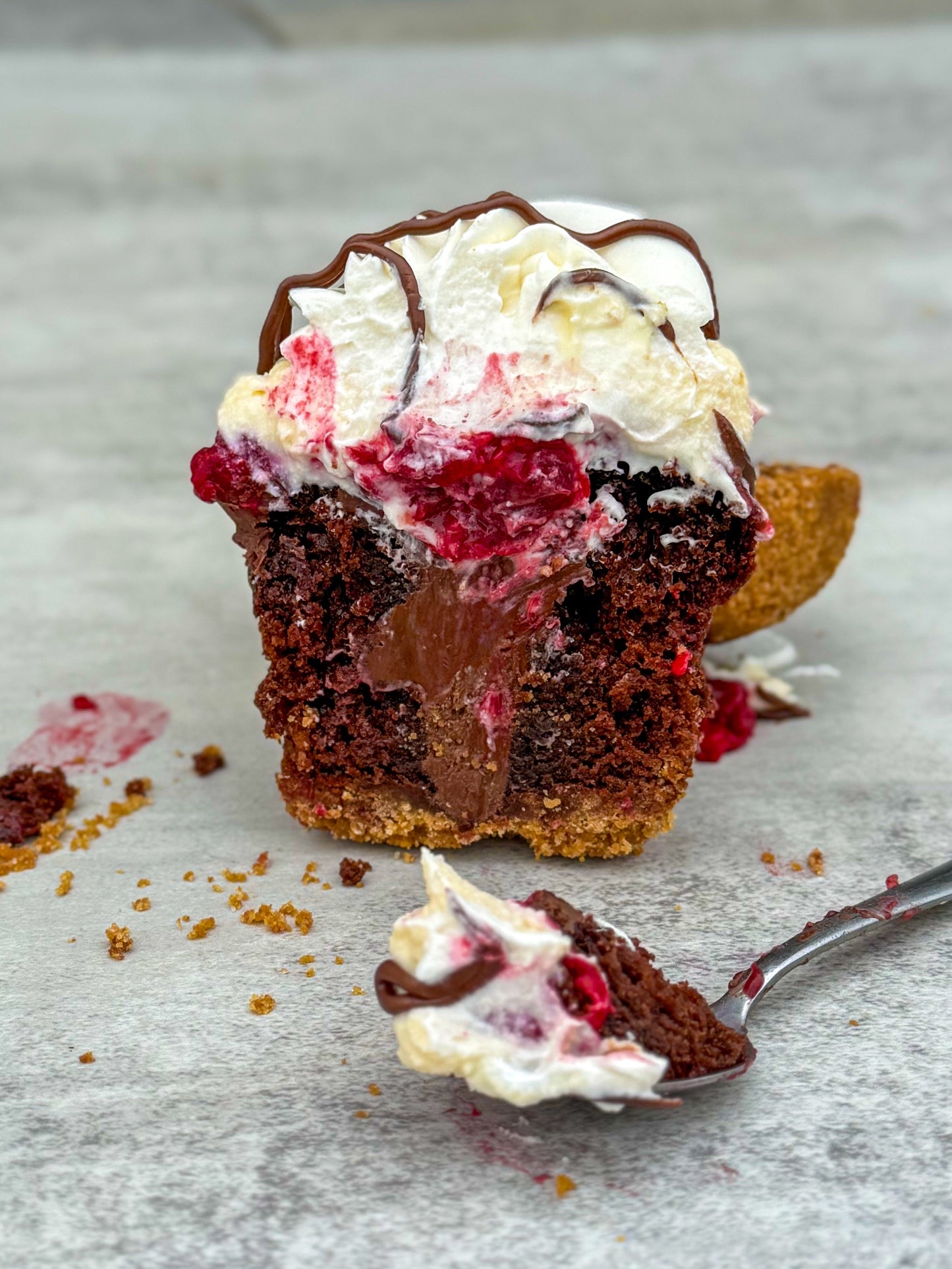 RASPBERRY NUTELLA CHEESECAKE❄️⚠️FUTURE-DATE PICK UP⚠️(NOV)