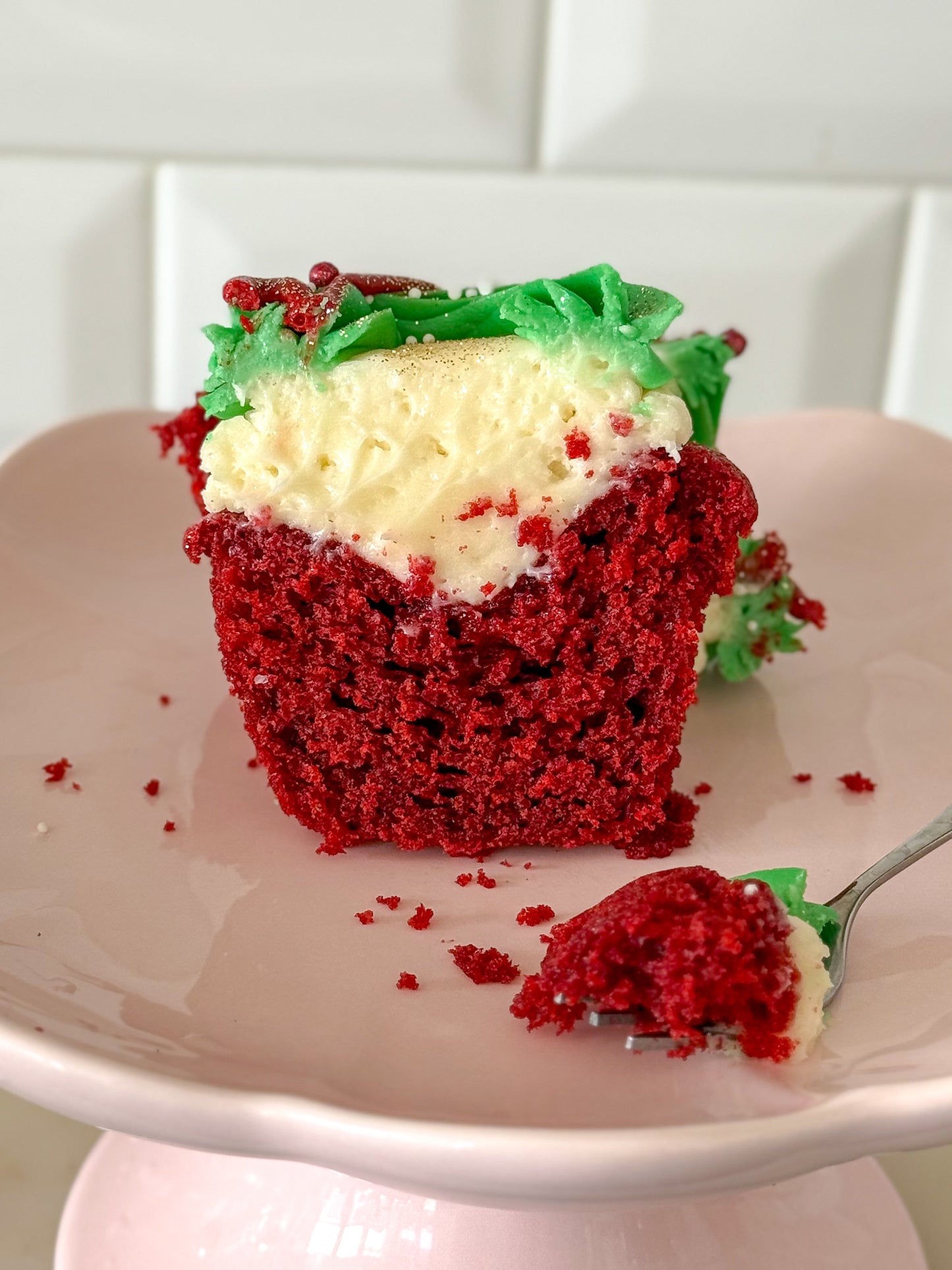 RED VELVET🎄CHISTMAS⚠️FUTURE-DATE PICK UP⚠️(DEC)