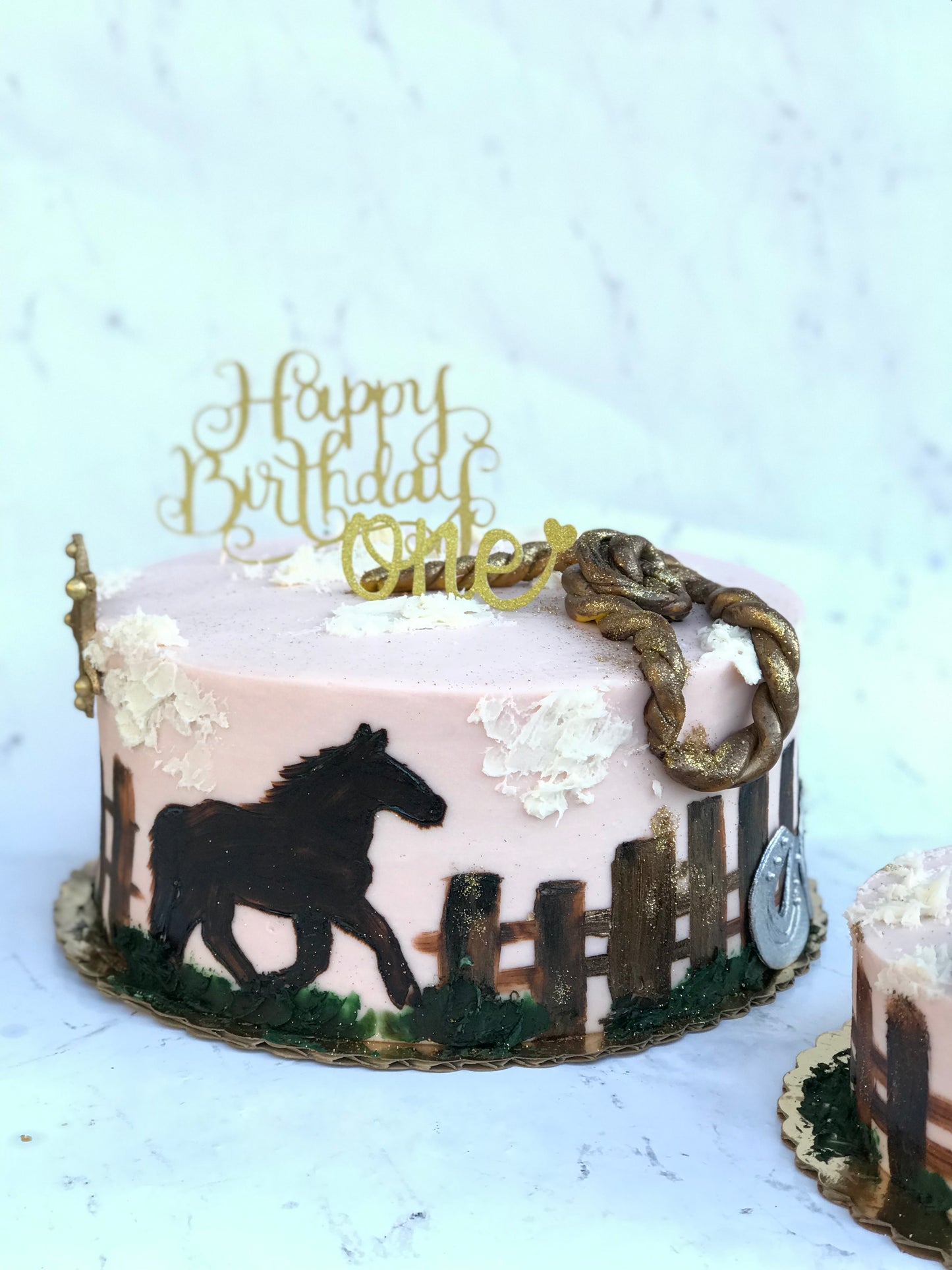 HORSE CAKE