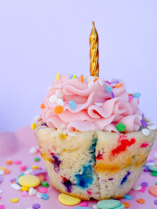⭐1 DZ BIRTHDAY CAKE🥳SURPRISE ⚠️FUTURE DATE PICK-UP⚠️