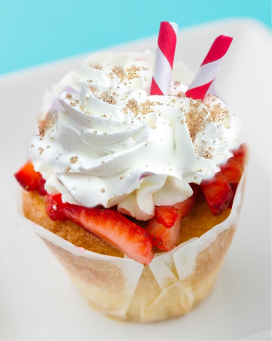 STRAWBERRY🍓HORCHATA❄️⚠️FUTURE DATE PICK-UP⚠️(MAY)