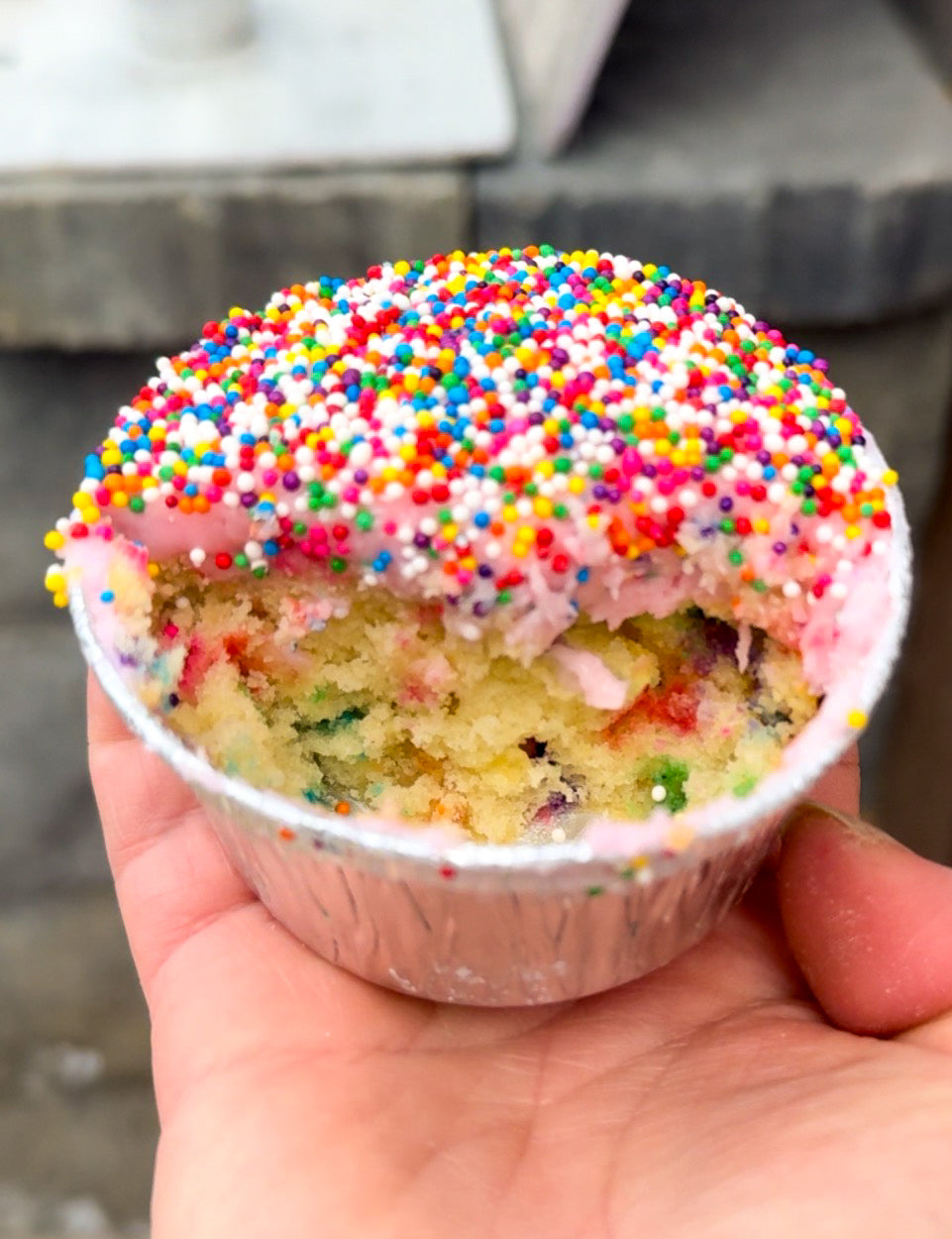 VIRAL DOT CAKE 🔻SAME DAY PICK-UP🔻