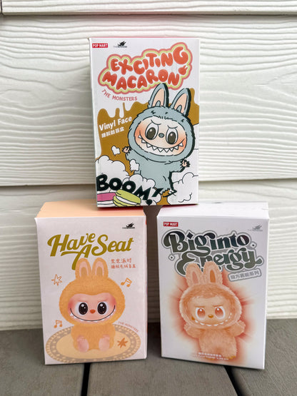 POP MART LABUBU -
Single Blind Box