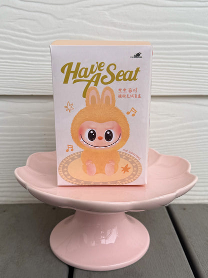 POP MART LABUBU -
Single Blind Box