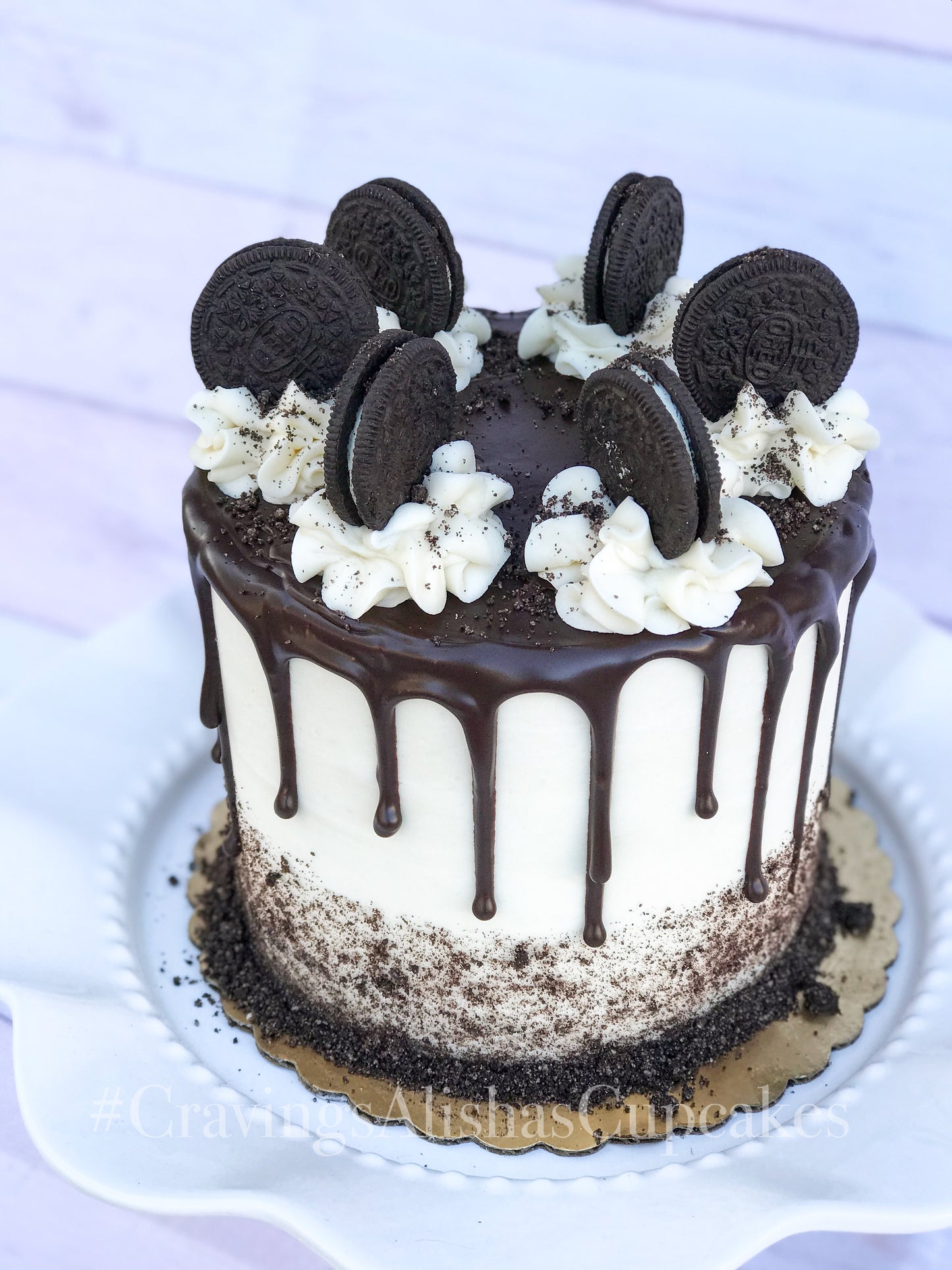 COOKIES N' CREAM CAKE