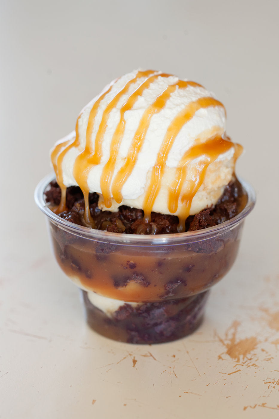 🔴CATERING: CARAMEL BROWNIE CHEESECAKE TRIFLE