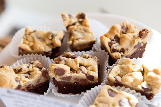 ⭐️All inclusive Catering Mini Brownie Cookie Bars