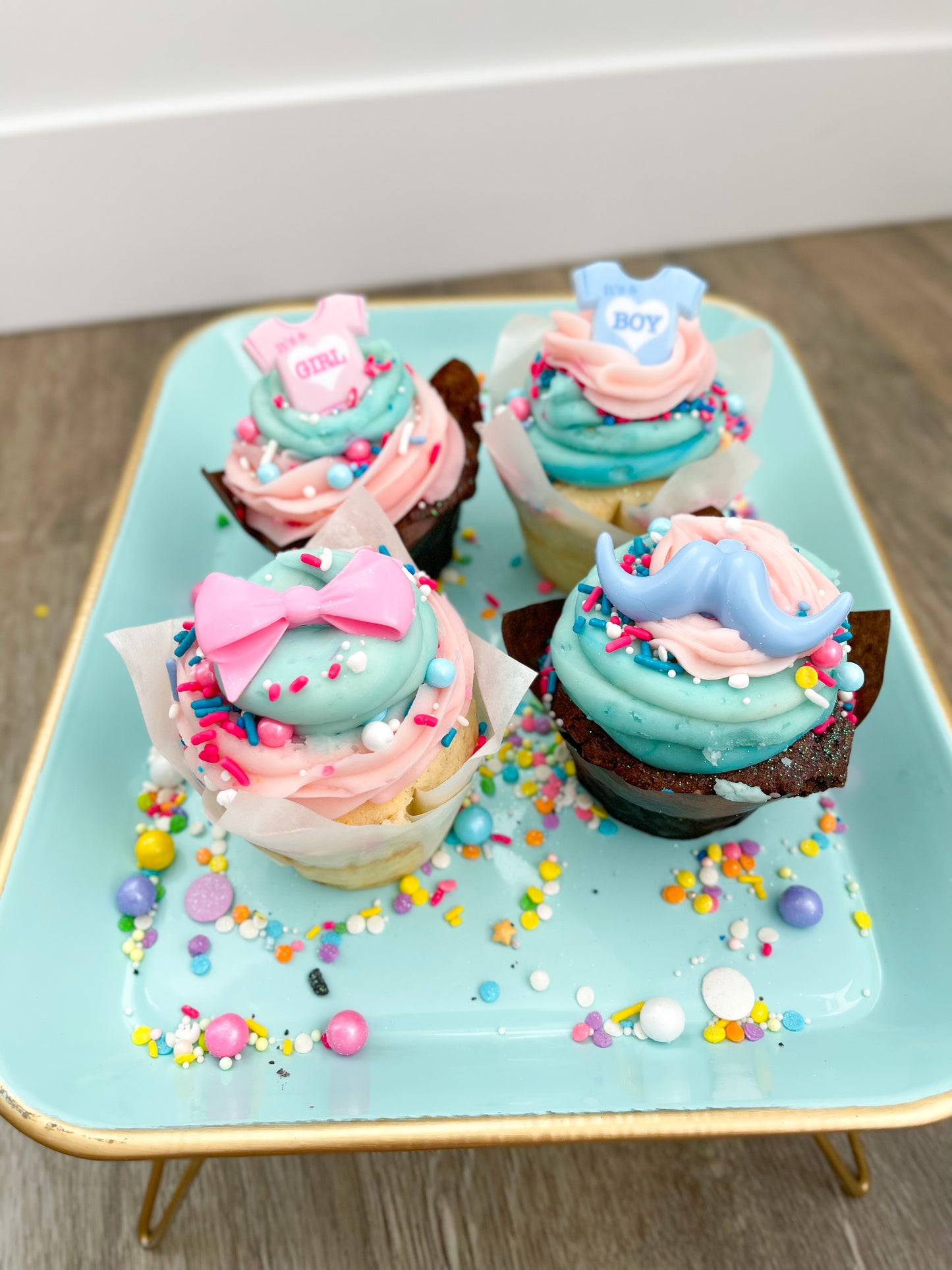 ⭐ 1 DZ GENDER REVEAL CUPCAKES